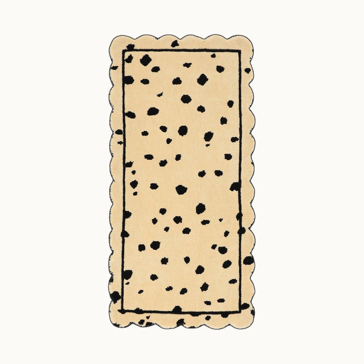 NKNITサイトにて先行受注<br>Scallop ラグ - Dalmatian -