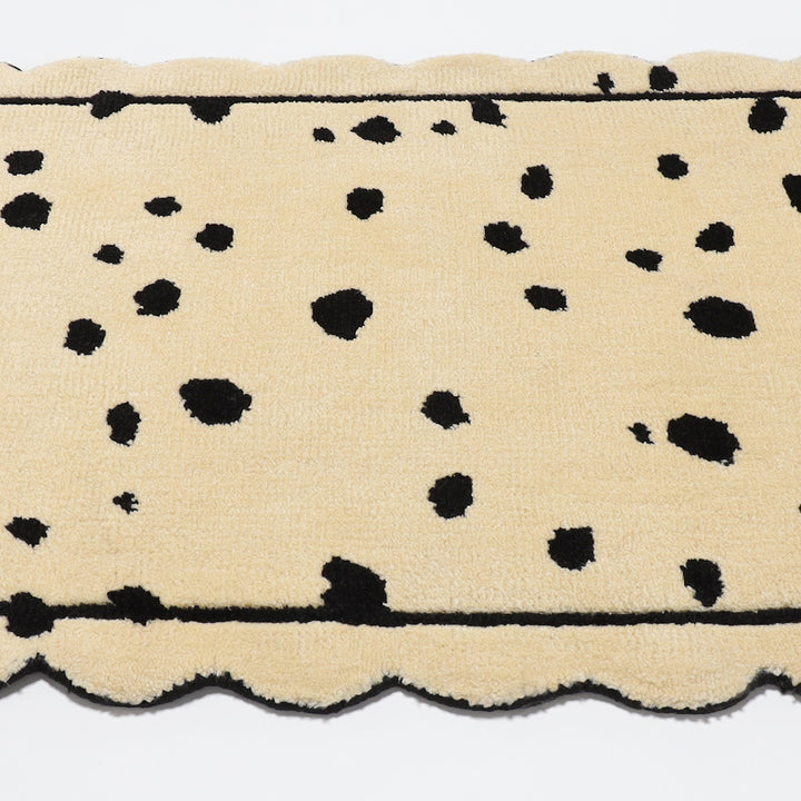 NKNITサイトにて先行受注<br>Scallop ラグ - Dalmatian -