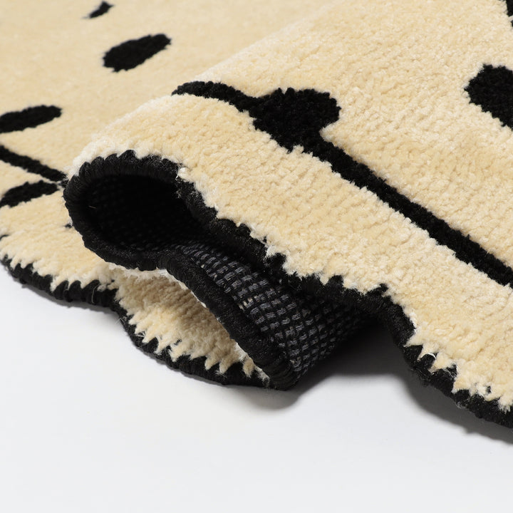 NKNITサイトにて先行受注<br>Scallop ラグ - Dalmatian -