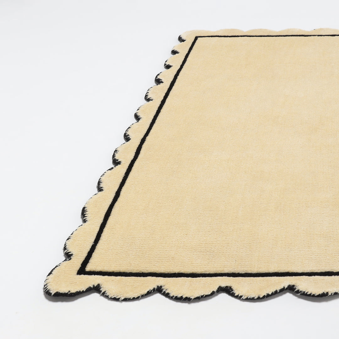 Scallop ラグ - Ivory -