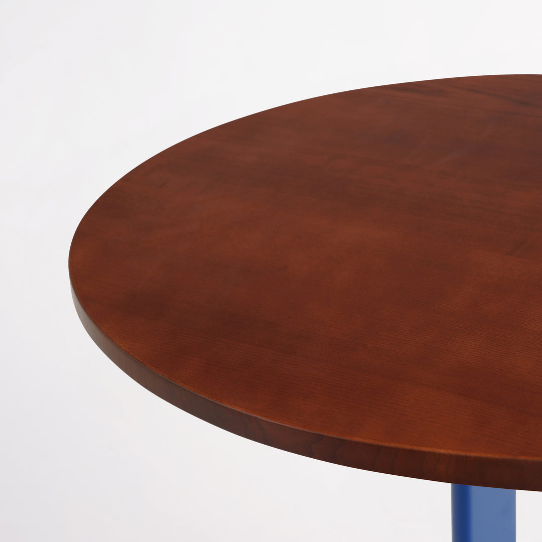 Standard Round Table - 3人掛け