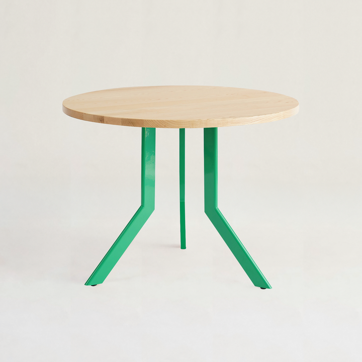 Standard Round Table - 3人掛け
