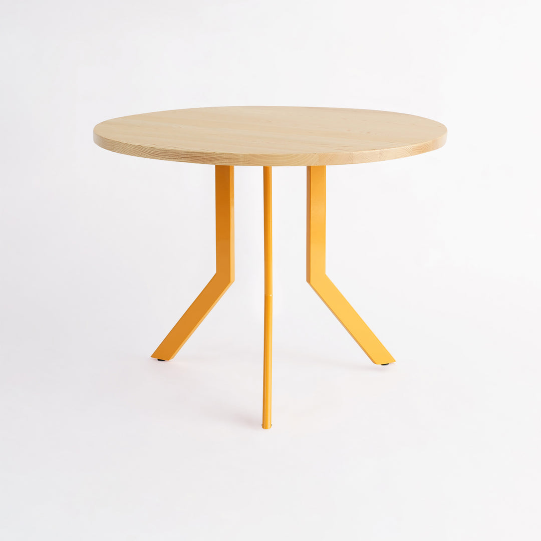 Standard Round Table - 3人掛け