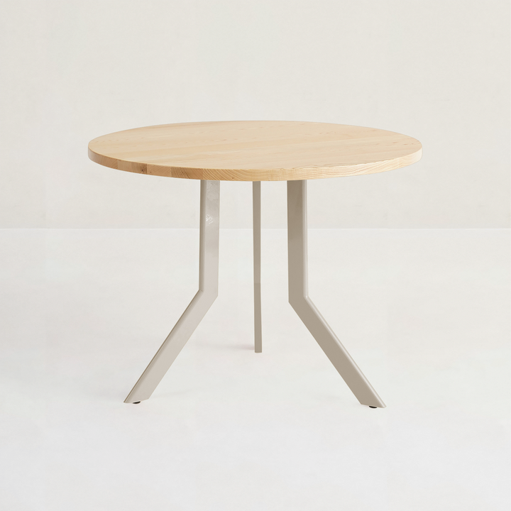 Standard Round Table - 3人掛け