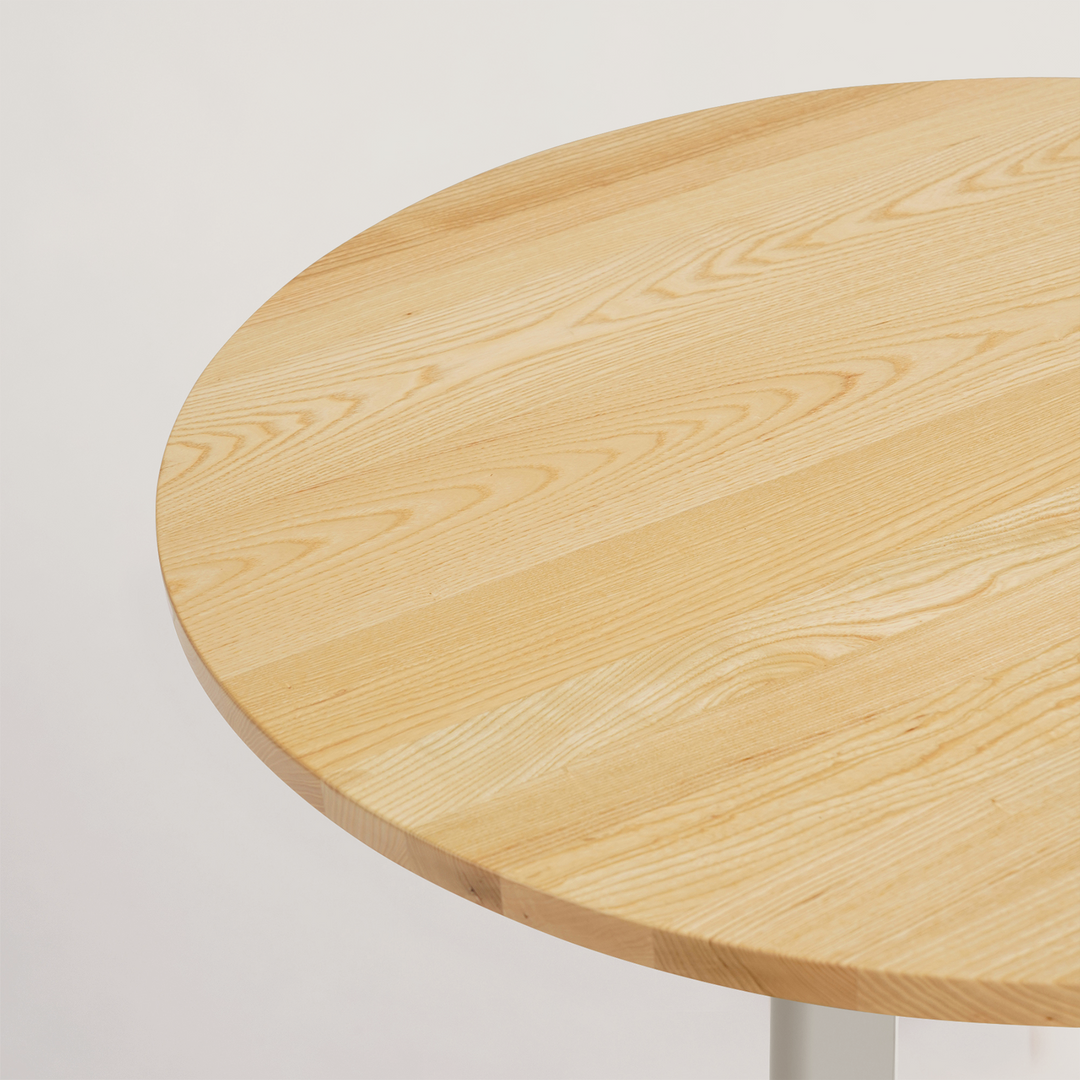 Standard Round Table - 3人掛け