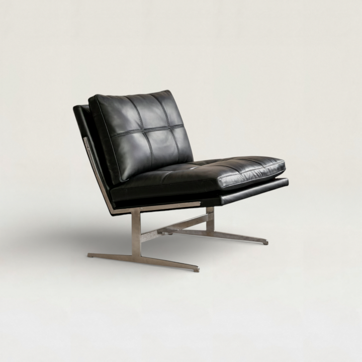 Modern Classic Lounge Chair