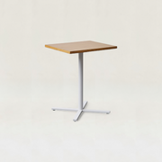 選べるカラー＆素材
スクエアカフェテーブル -S-
