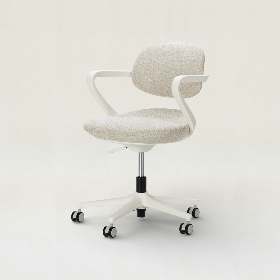 Arista Caster Chair