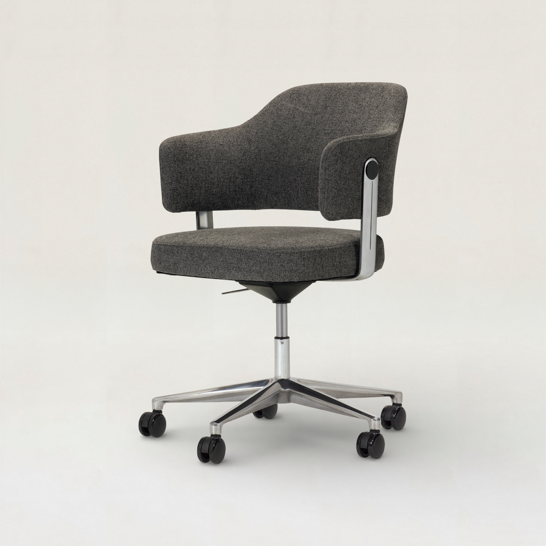 Nog Caster Chair