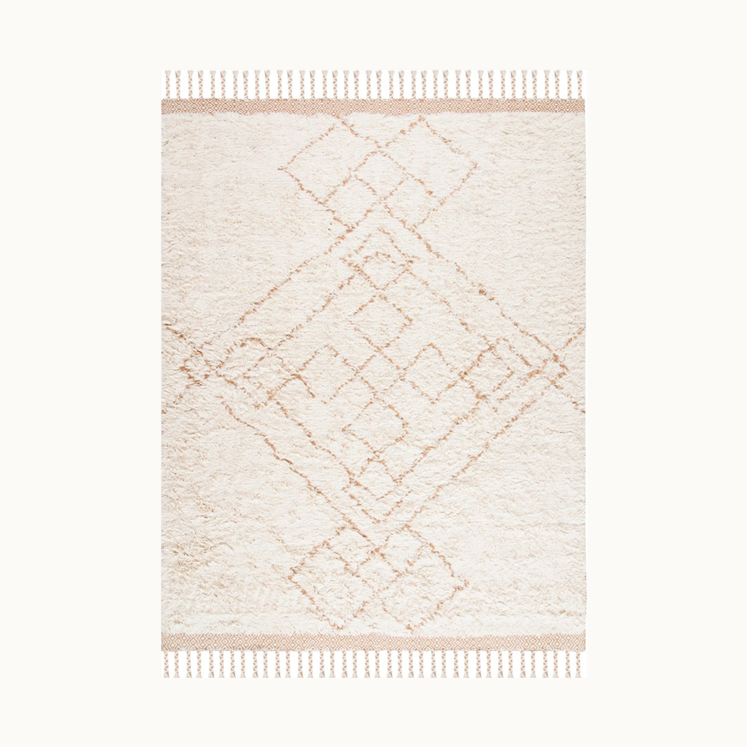 120x185cmサイズのウール100%でフリンジがサイドに付いた白いベニワレンデザインのハンドメイドモロッカンスタイルラグ