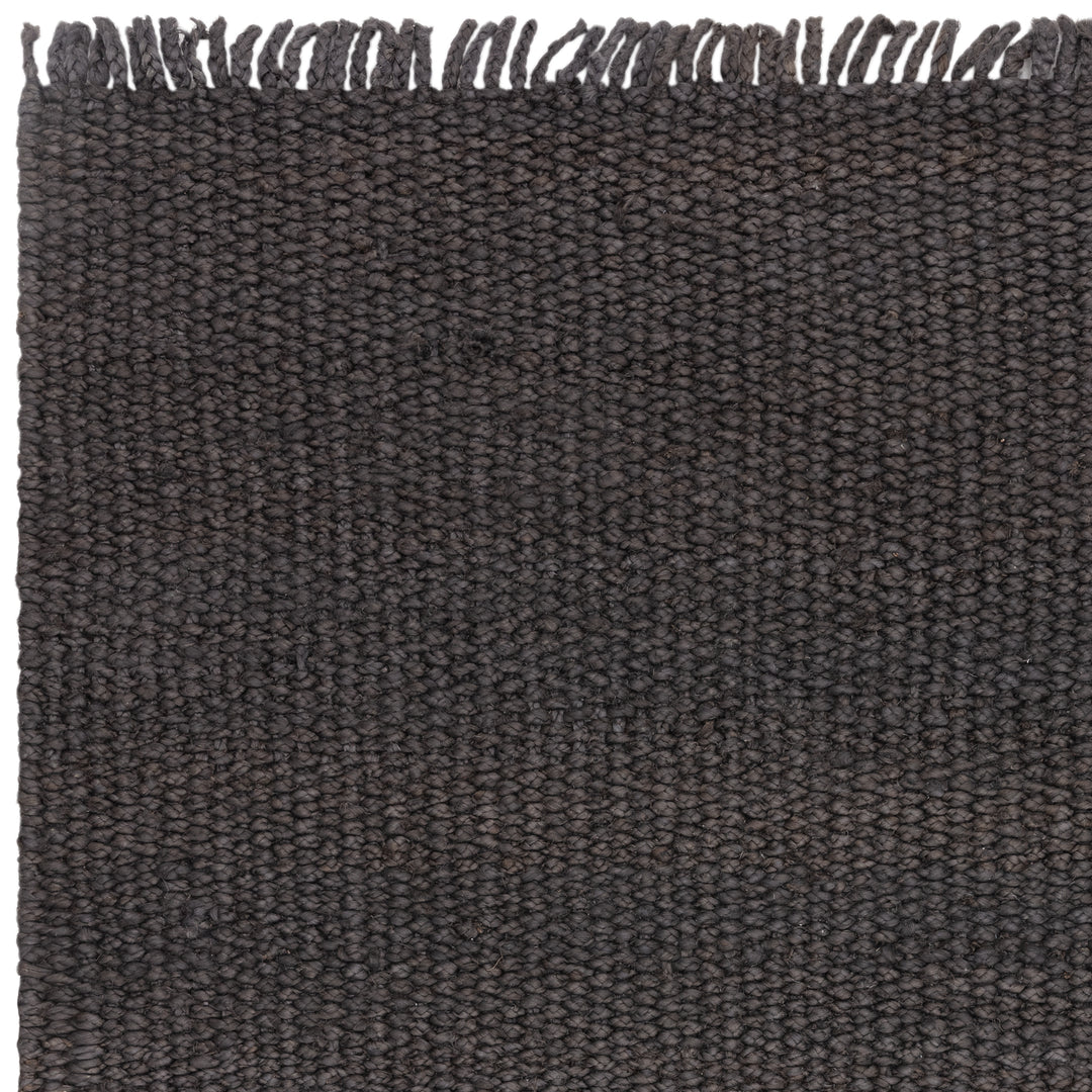 シックなチャコールの色合いとざっくりとしたナチュラルな風合いが素敵なRUGHAUSの手織りリバーシブル仕様天然エコ素材ジュート製ラグの素材感がわかるクロースアップ