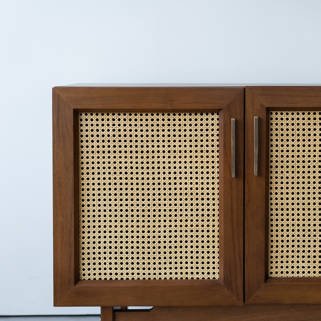 Side Board Skave