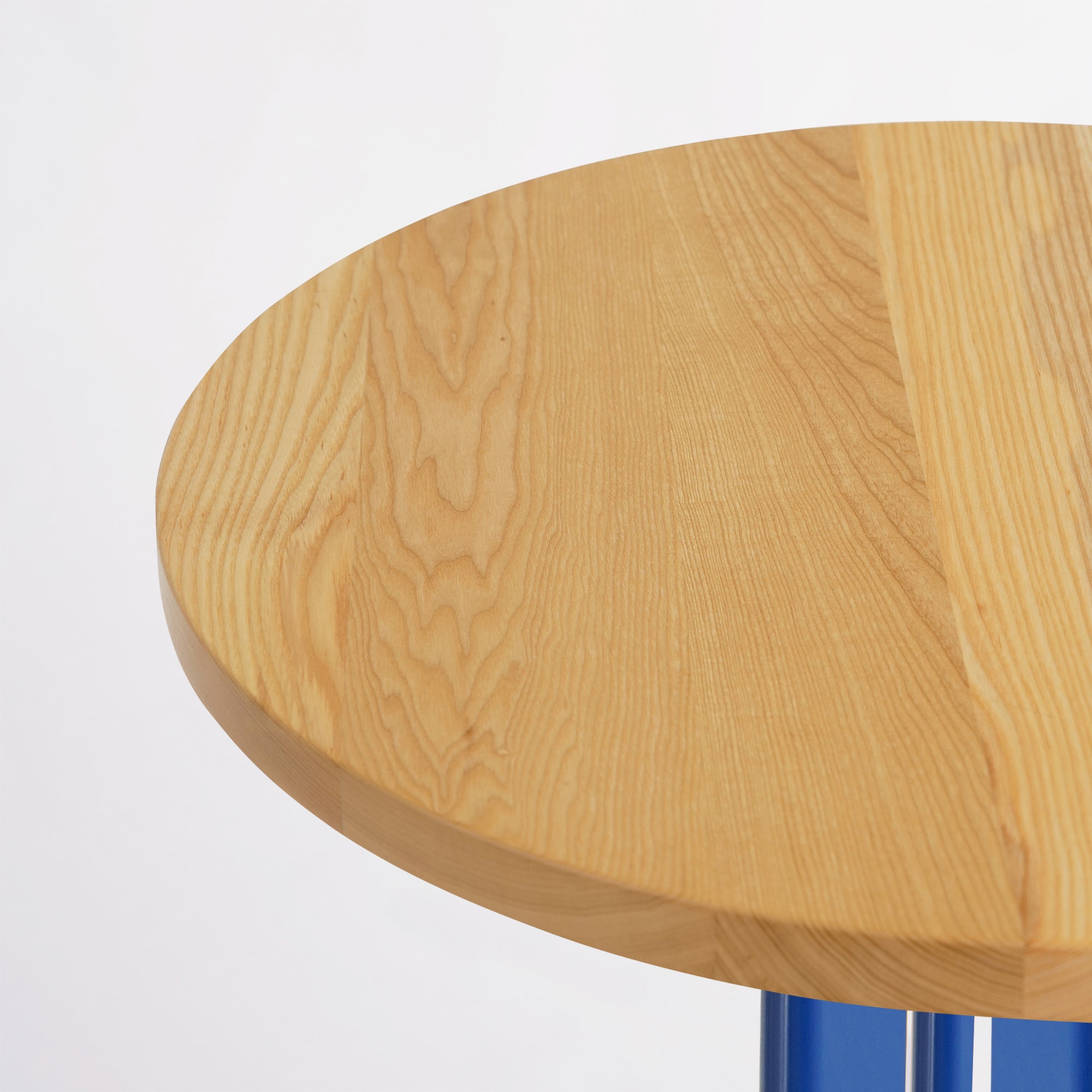 Standard Round Table - 2人掛け – RUGHAUS