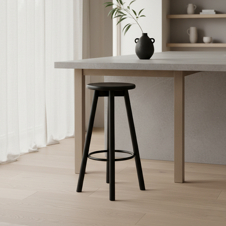 Stool Aino