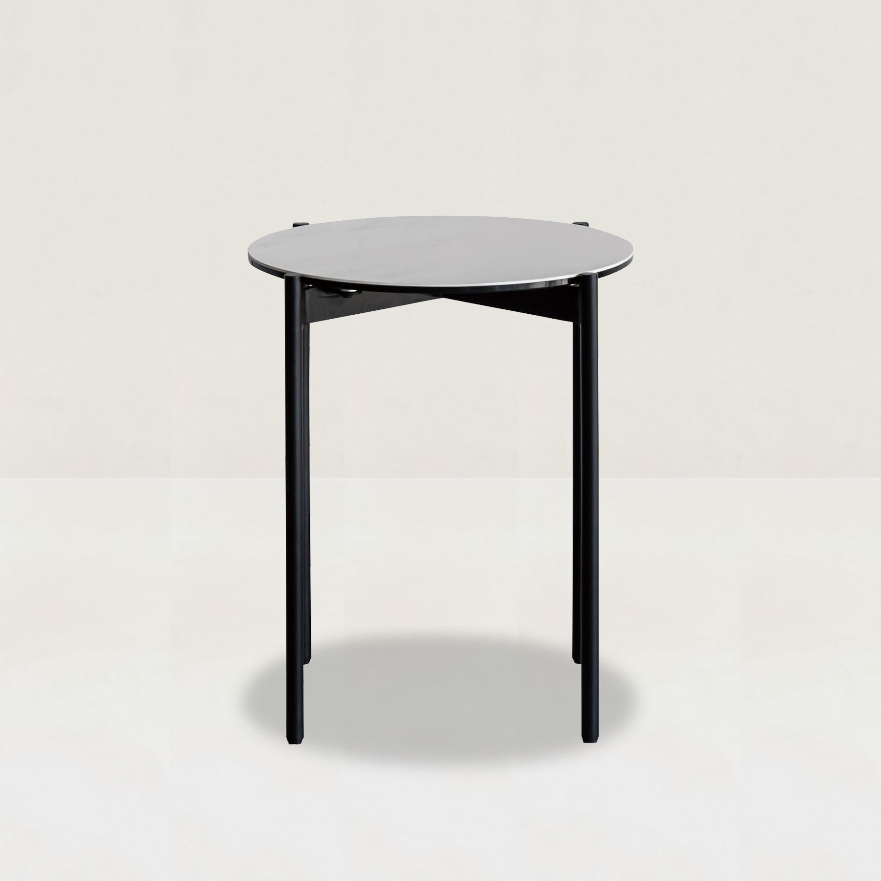 【RUGHAUS】Standard Round Table - 3人掛け Standard Round Table - 3人掛け – RUGHAUS
