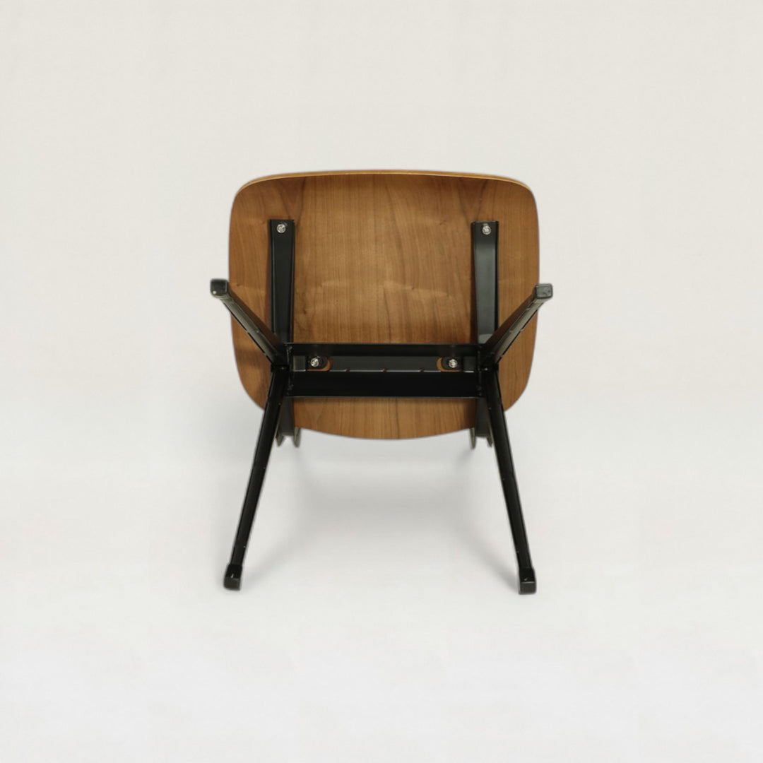 Pivot Wood Chair