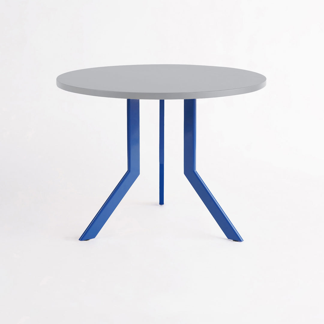 Standard Round Table - 3人掛け