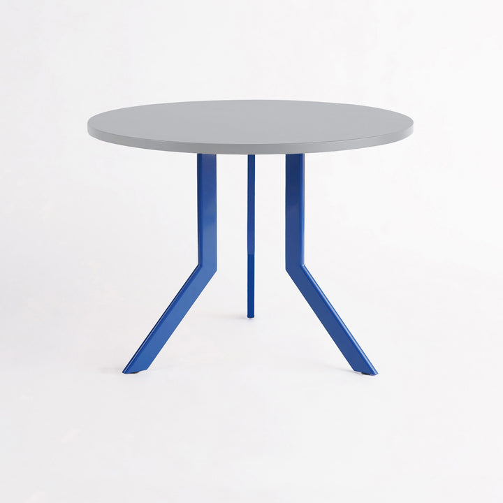 Standard Round Table - 3人掛け