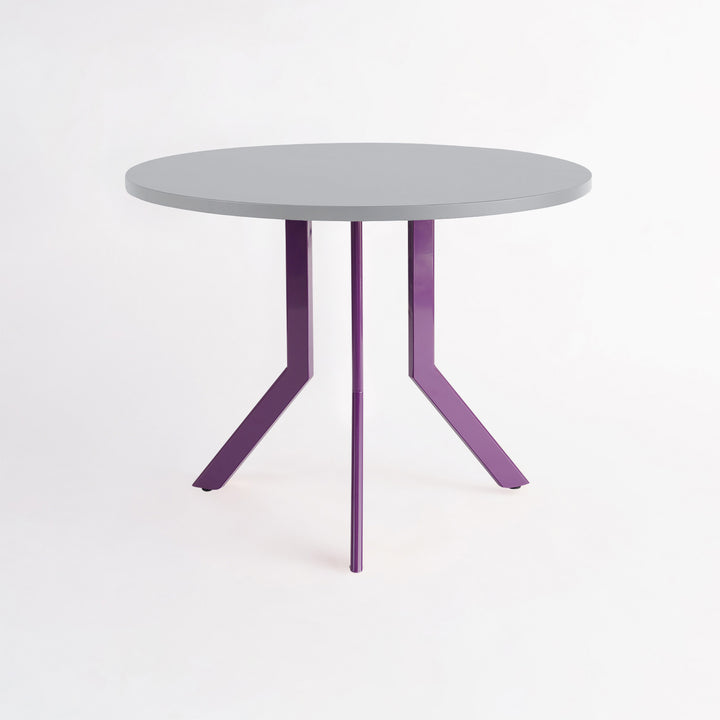 Standard Round Table - 3人掛け