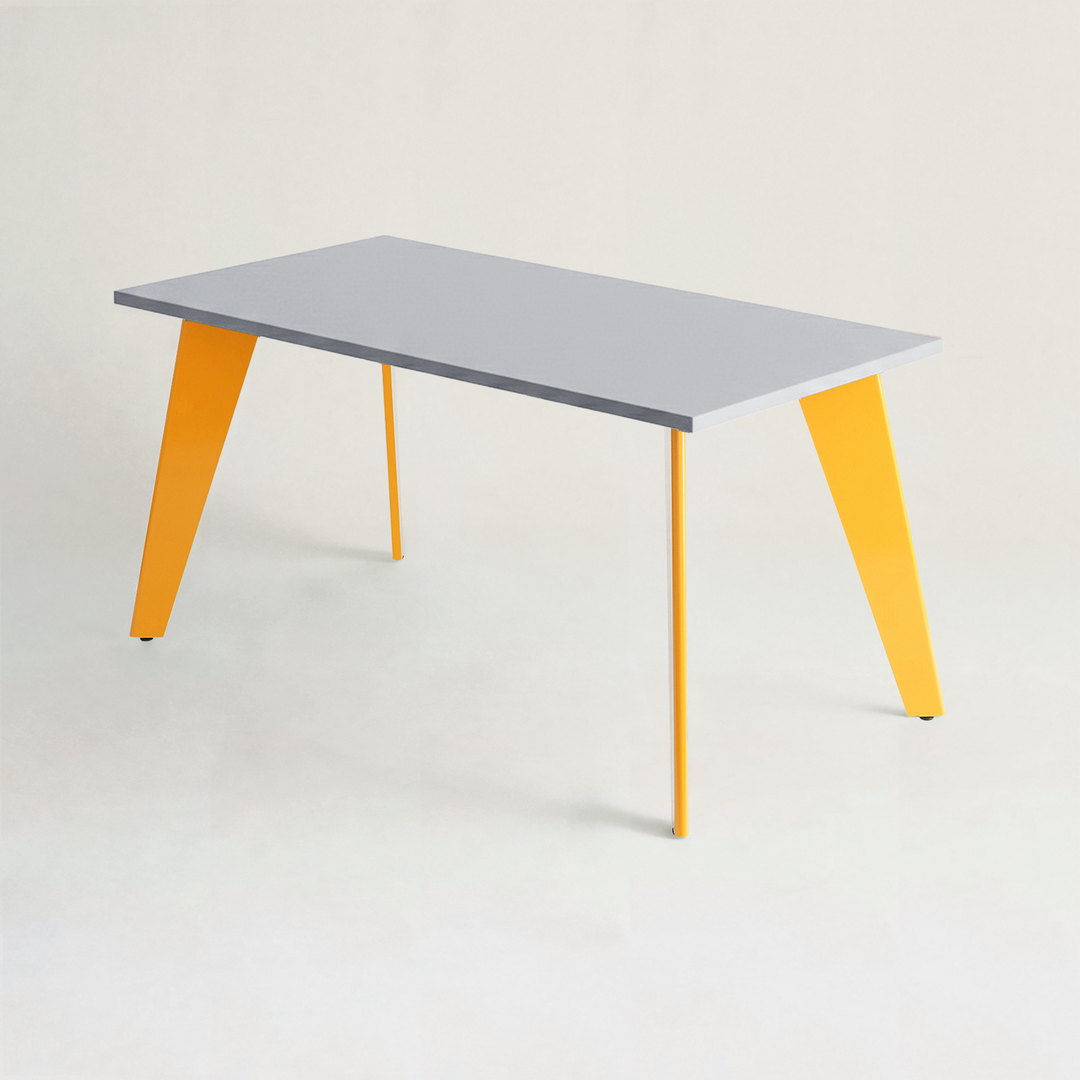 Standard Table/ Desk - 4人掛け