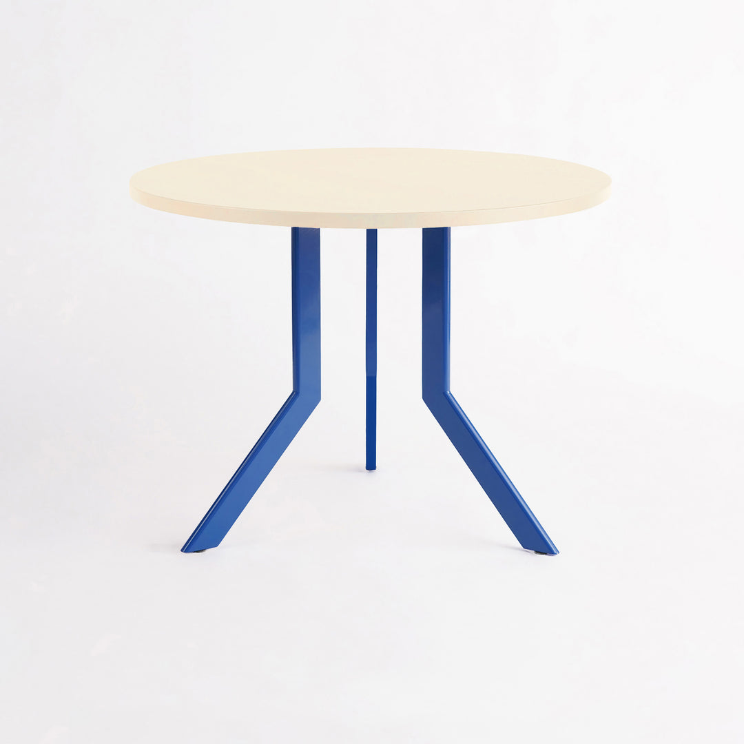 Standard Round Table - 3人掛け