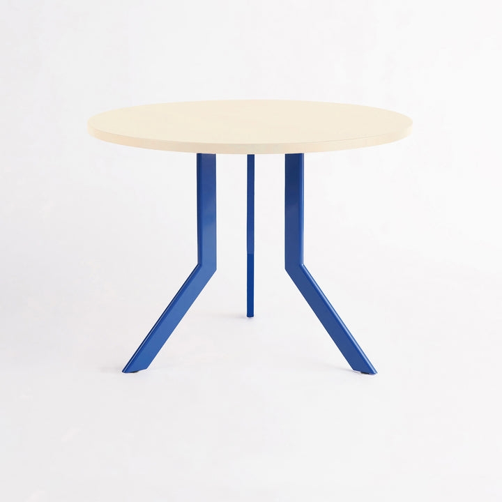 Standard Round Table - 3人掛け