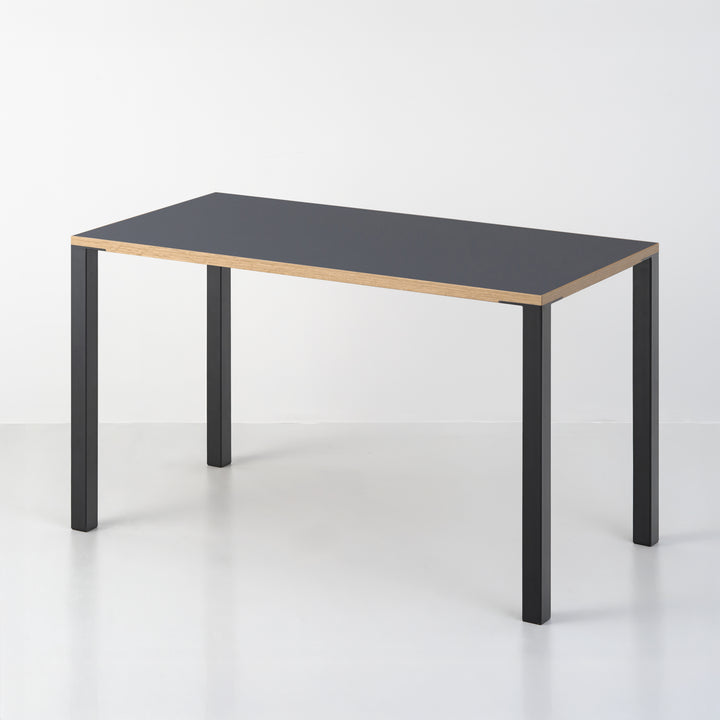 Minimal Color Desk