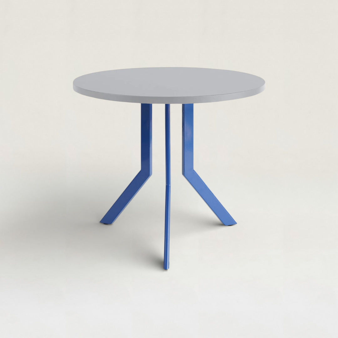 Standard Round Table -M-