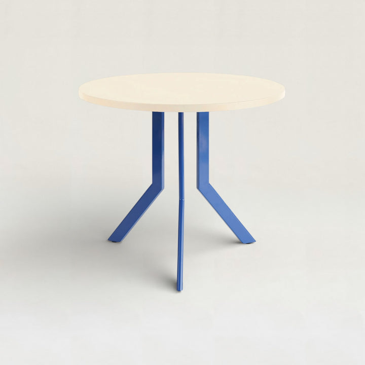 Standard Round Table -M-