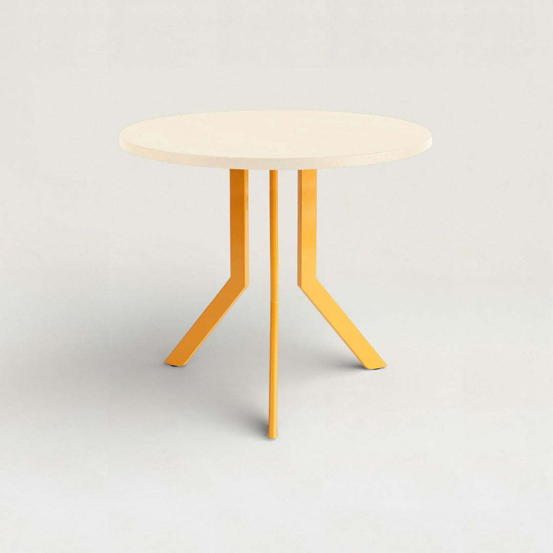 Standard Round Table -M-