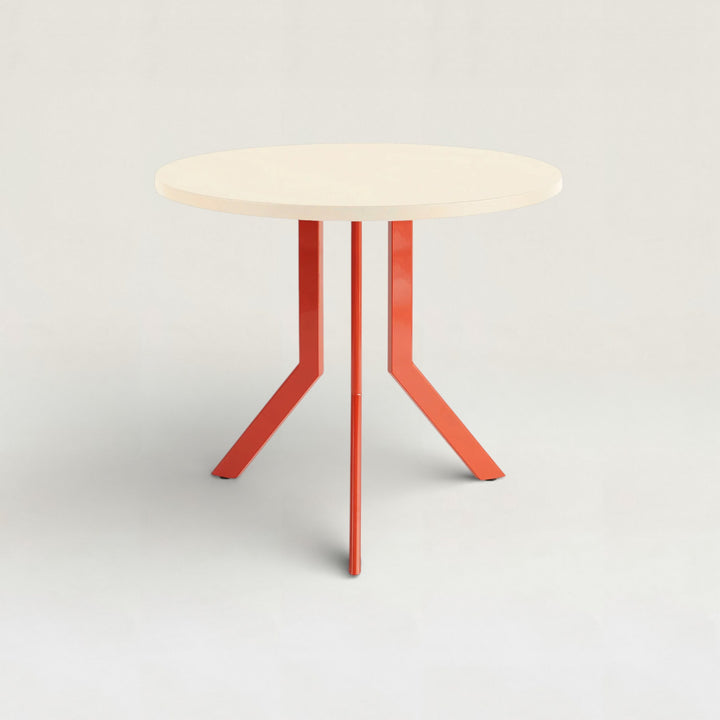 Standard Round Table -M-