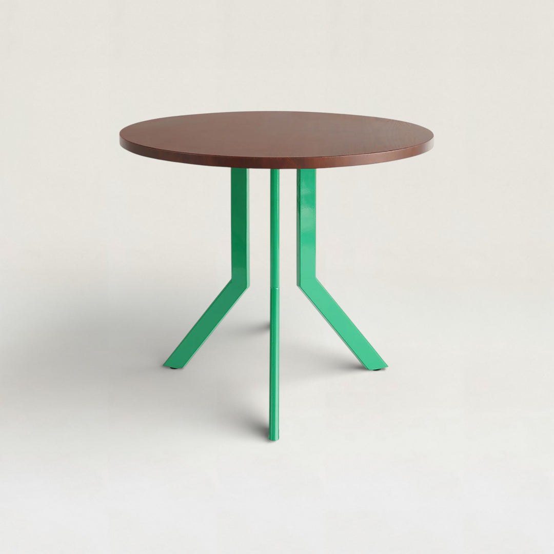 Standard Round Table -M-