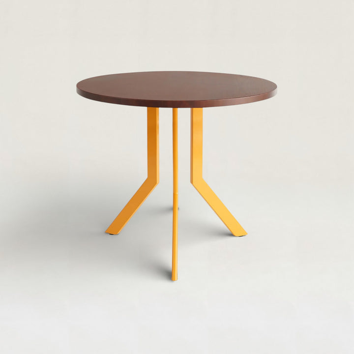 Standard Round Table -M-