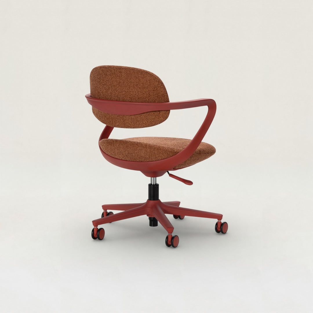 Arista Caster Chair