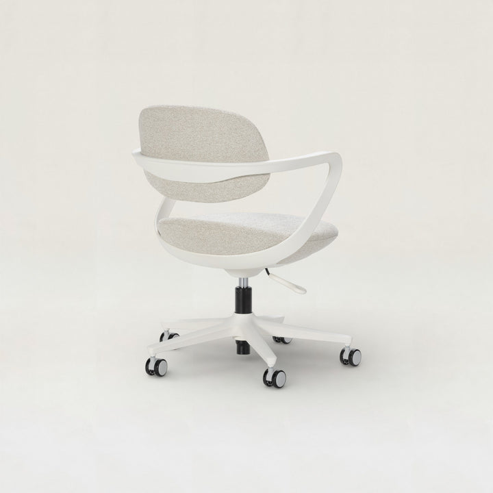 Arista Caster Chair