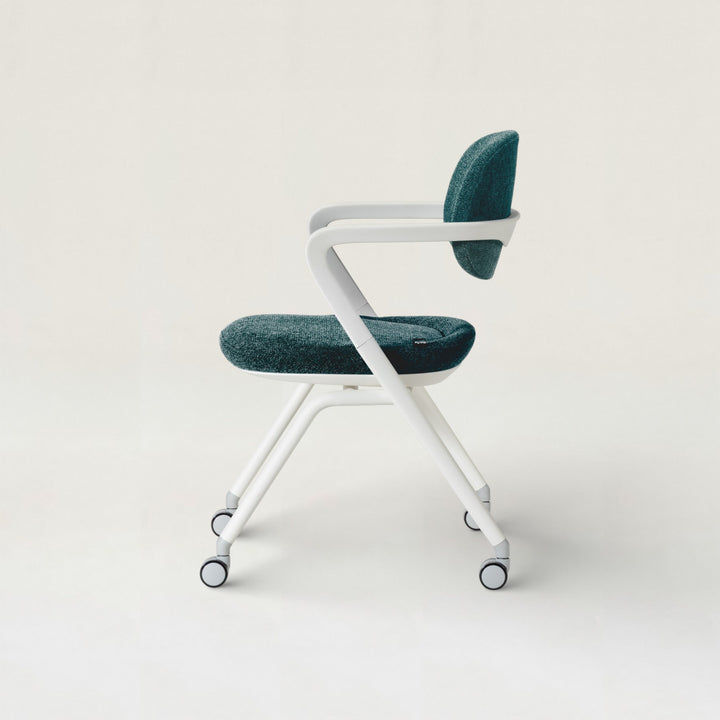 Arista Meeting Chair