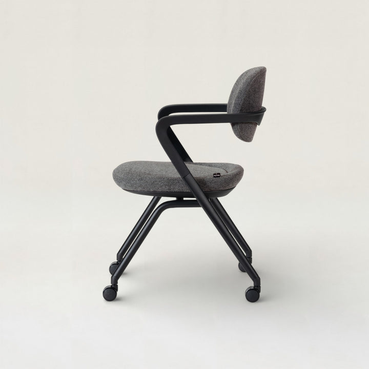 Arista Meeting Chair