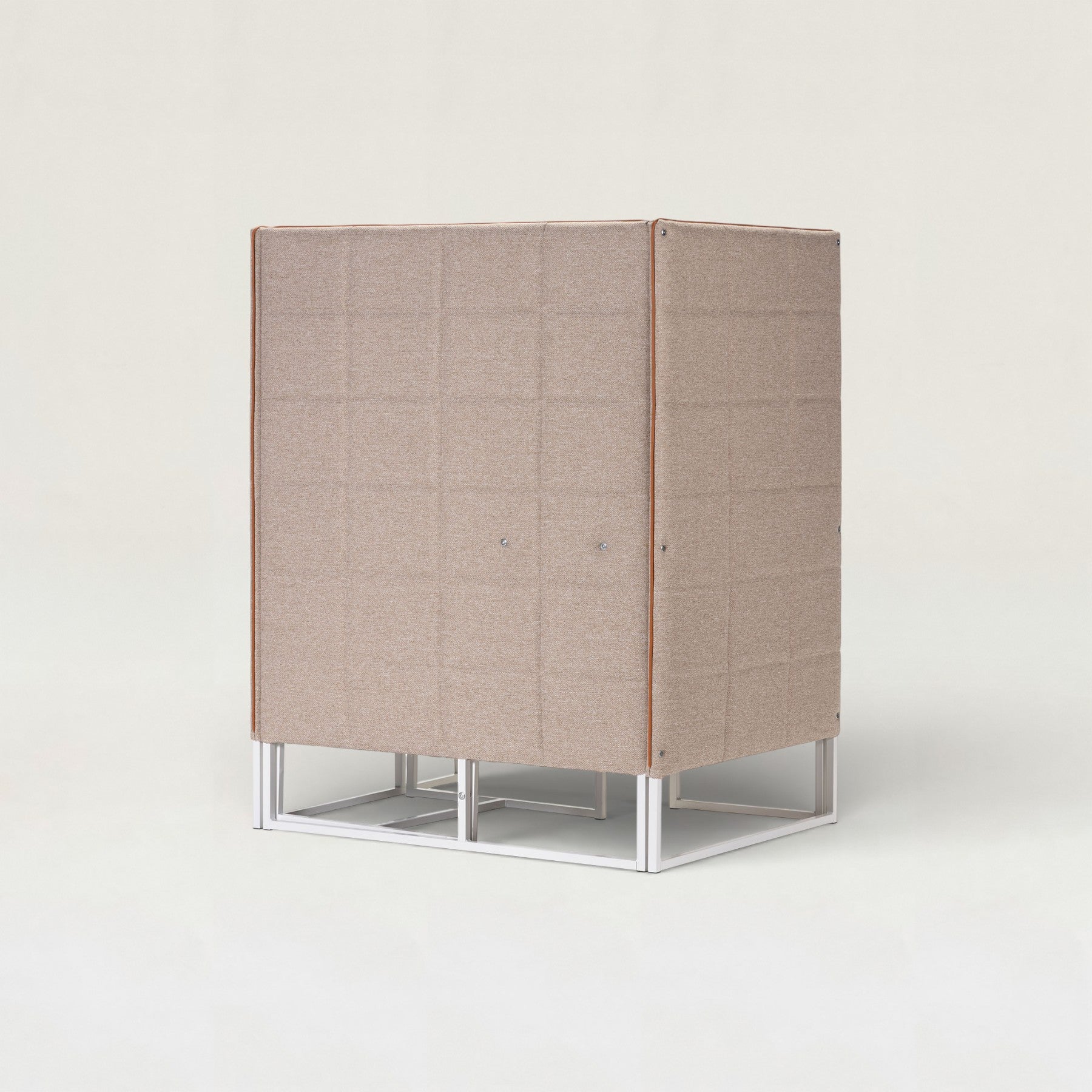 ゆるやかなゾーニング パーソナルブース – RUGHAUS