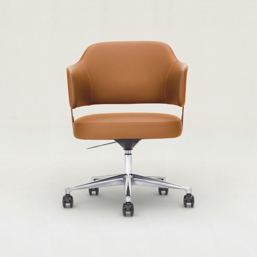 Nog Caster Chair