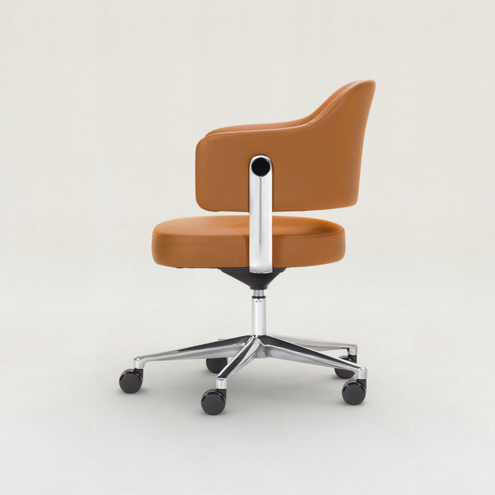 Nog Caster Chair